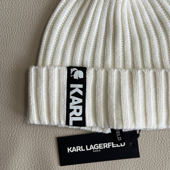 NWT - Karl Lagerfeld Paris Adult Logo Beanie - Picture 2 of 4